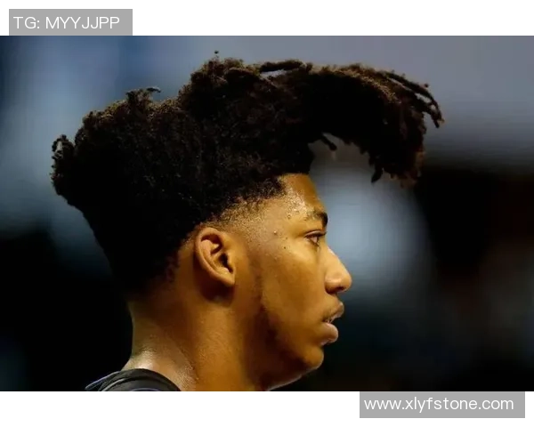 法国脏辫足球明星的传奇之路与场上风采解析